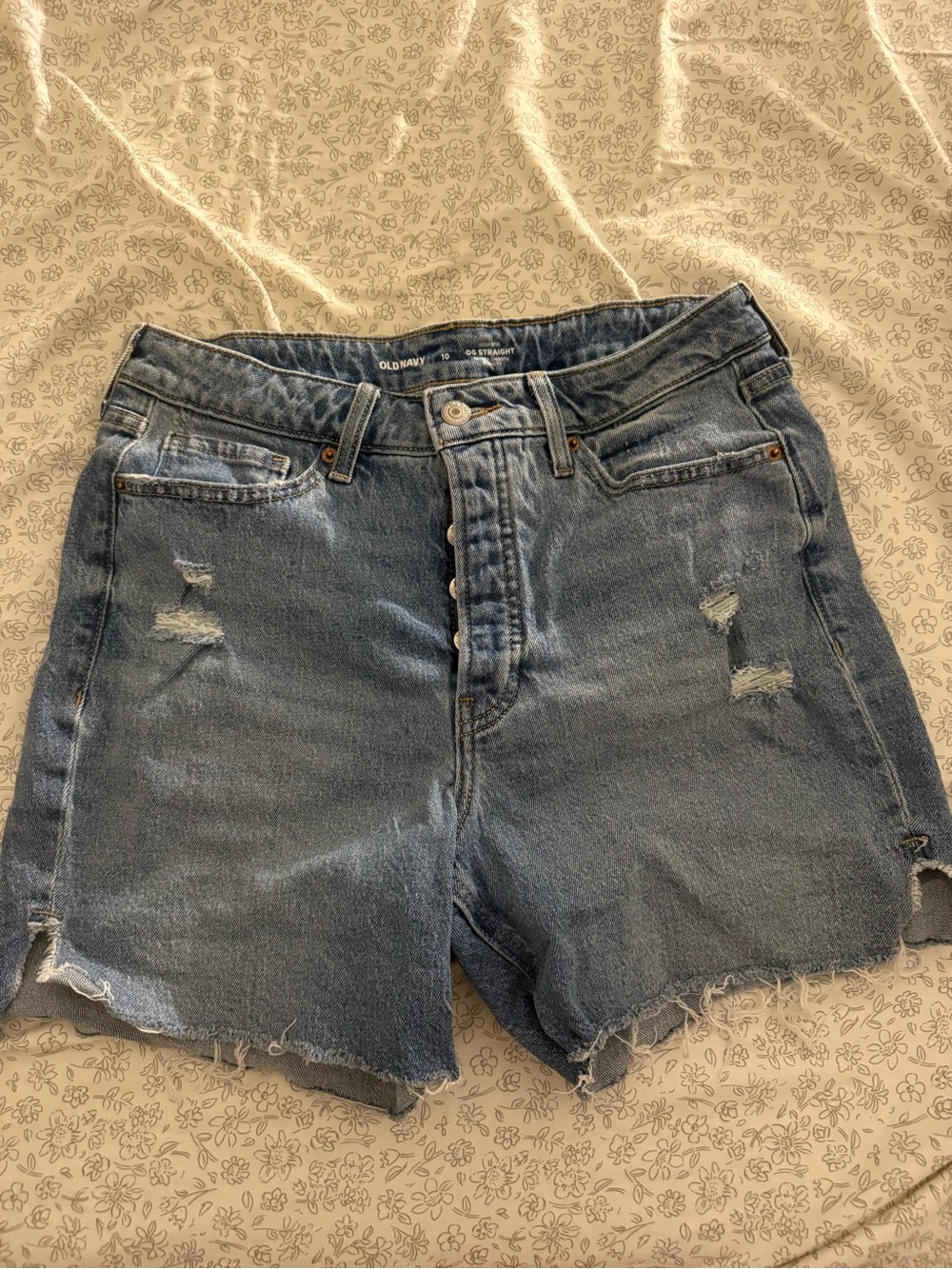 Old Navy High-Waisted OG Straight Secret-Smooth Pocket Cut-Off Denim Shorts